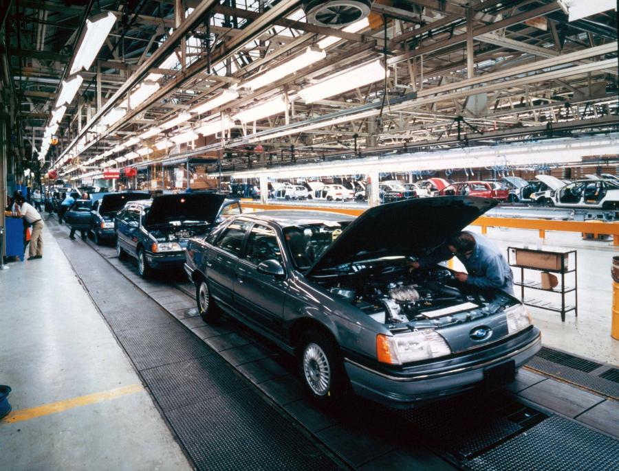  Ford Taurus 1986 года  (фото 3 из 5)